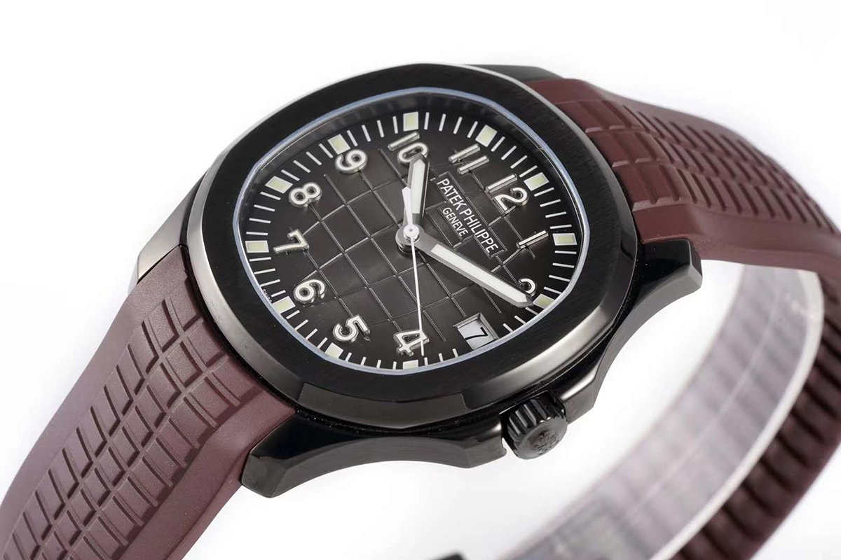 Aquanaut 5167A ‘Black Venom Limited Edition’ Black Dial on Brown Rubber Strap