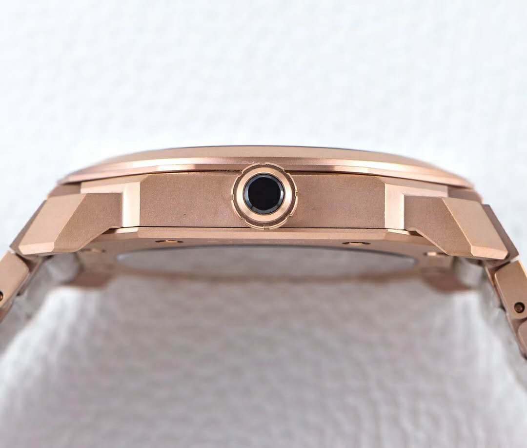 Octo Finissimo Ref: 102912 Rose Gold Dial