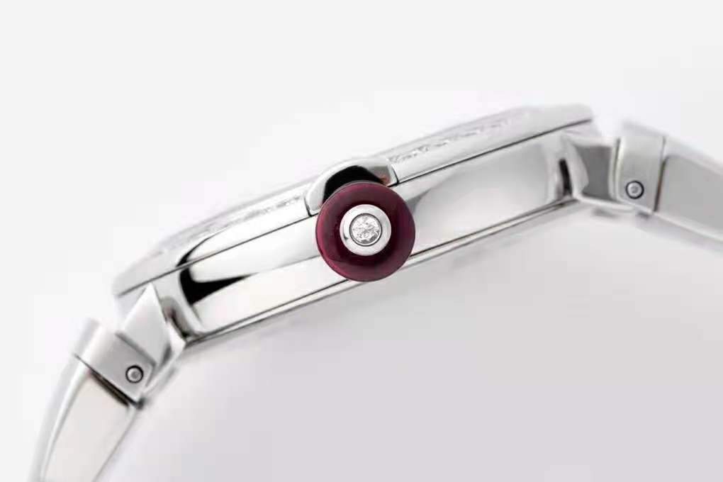 Lvcea MOP Dial in Steel with D1am0nd Bezel