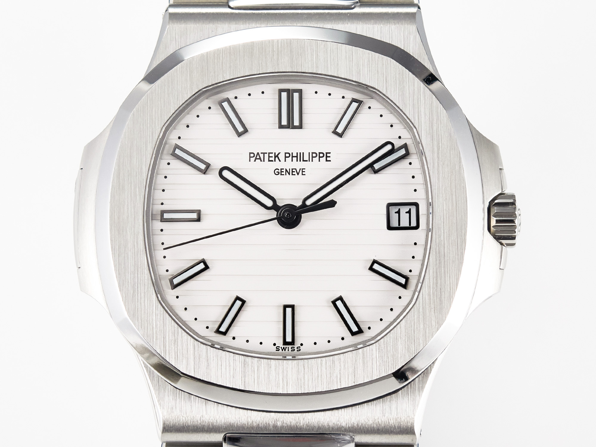 Nautilus 5711 3KF 1:1 Best Edition White Dial on SS Bracelet A324 S*per Clone V2